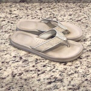 Coach Jolie Women's White/Tan Leather Thong Sandals Size 8